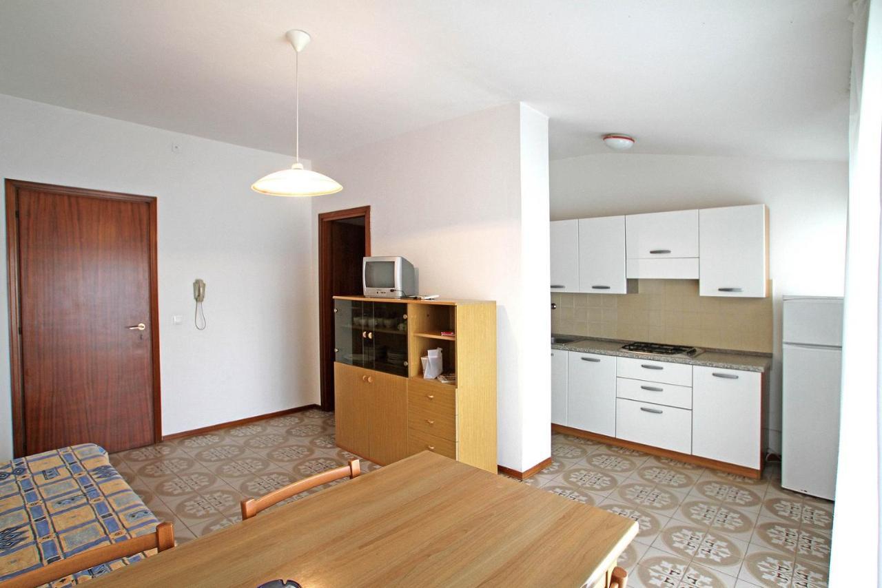 Benelux Apartman Lido di Jesolo Kültér fotó