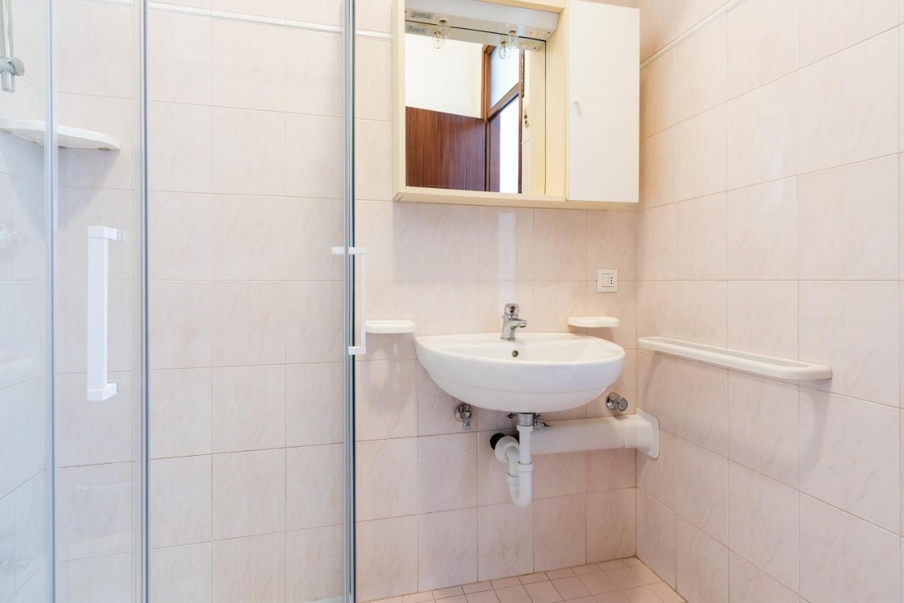 Benelux Apartman Lido di Jesolo Kültér fotó